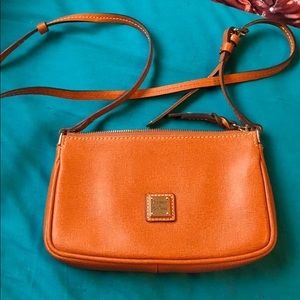 Dooney & Bourke bag